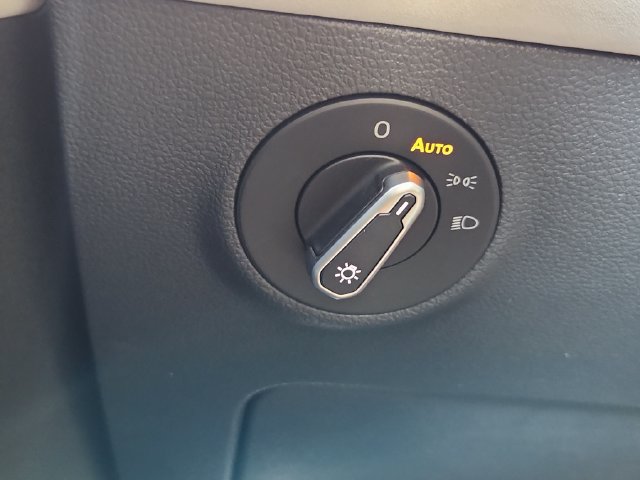 New 2026 Volkswagen Taos SE AWD/4WD image 20