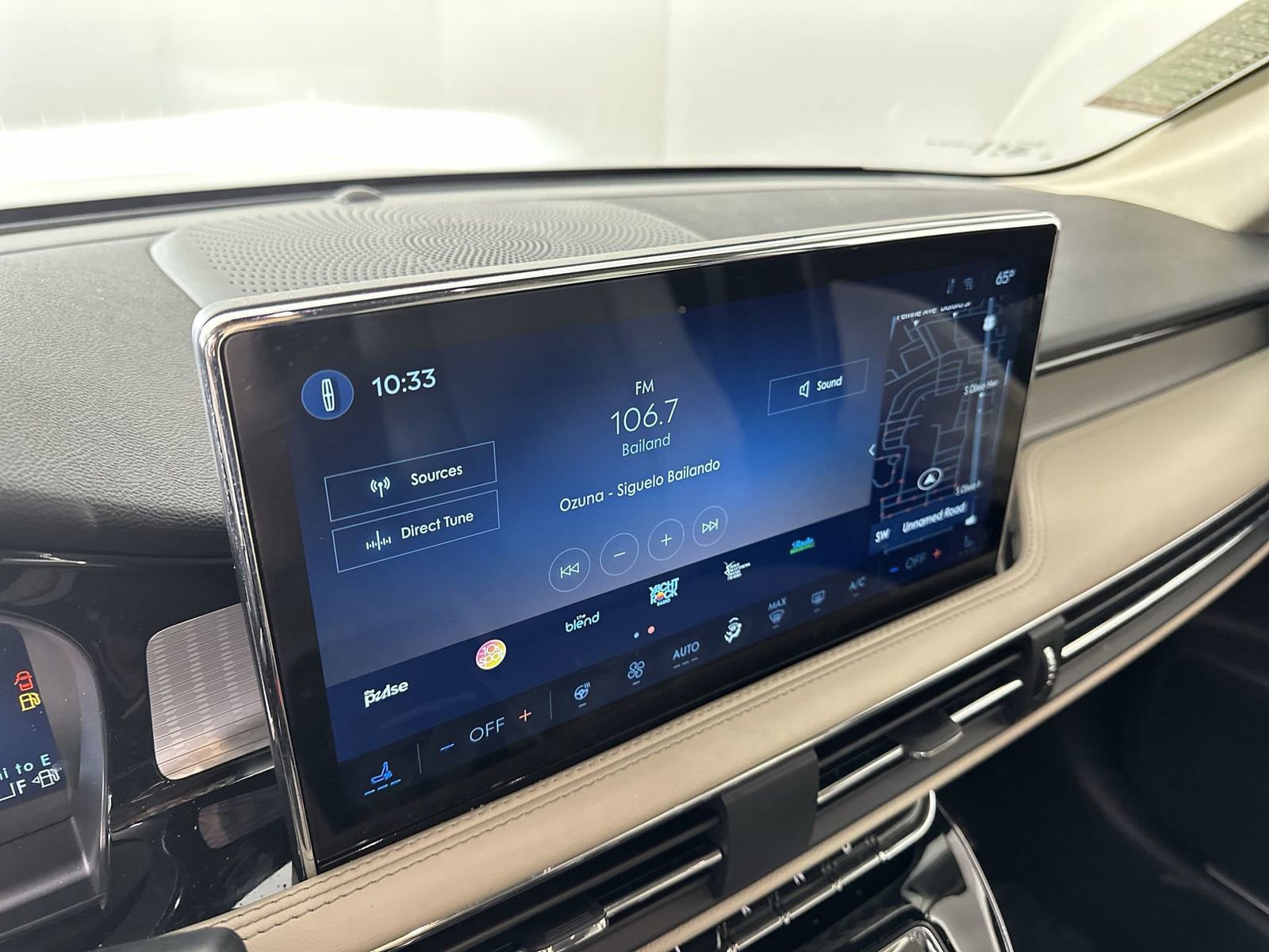 Used 2025 Lincoln Corsair FWD w/ Equipment Group 101A image 20