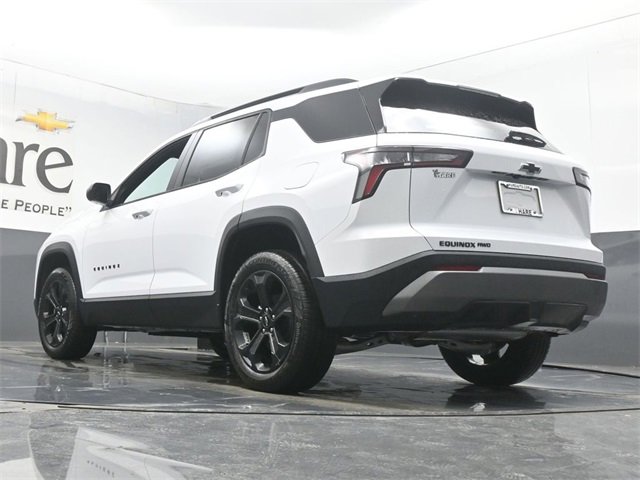 New 2026 Chevrolet Equinox LT w/ Convenience Package II image 5