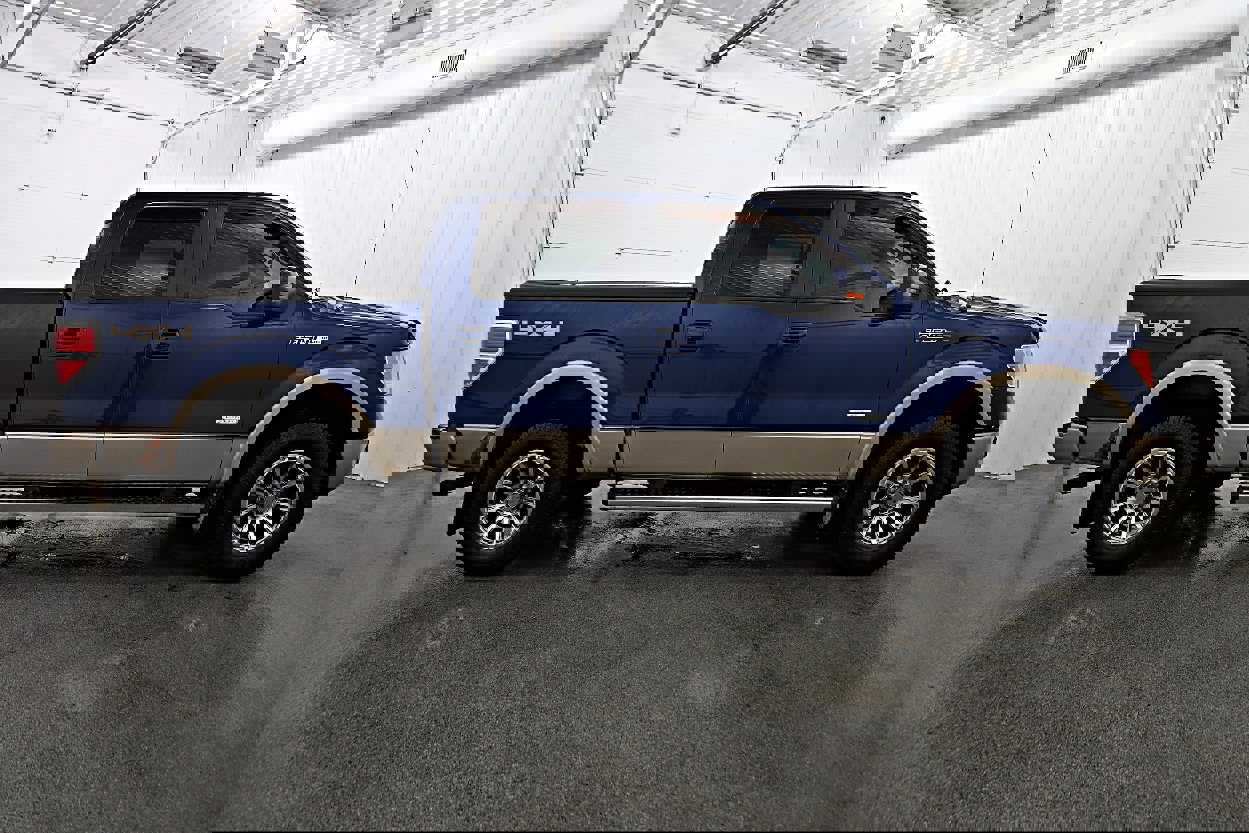 Used 2011 Ford F150 Lariat w/ Max Trailer Tow Pkg image 24