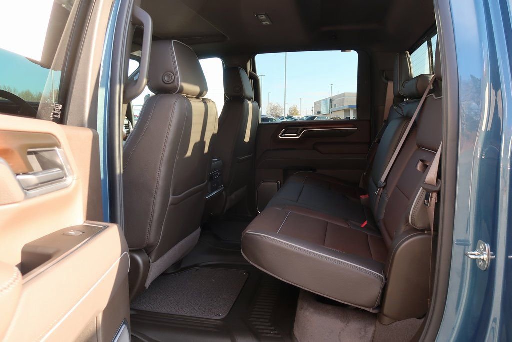 New 2026 GMC Sierra 2500 Denali w/ Denali Reserve Package image 24