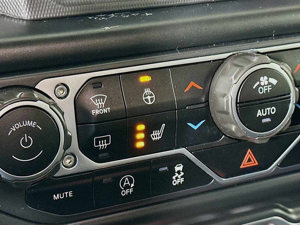 Certified 2022 Jeep Wrangler Unlimited Sport image 31