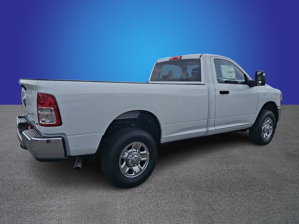 Used 2024 RAM 2500 Tradesman w/ Chrome Appearance Group image 4