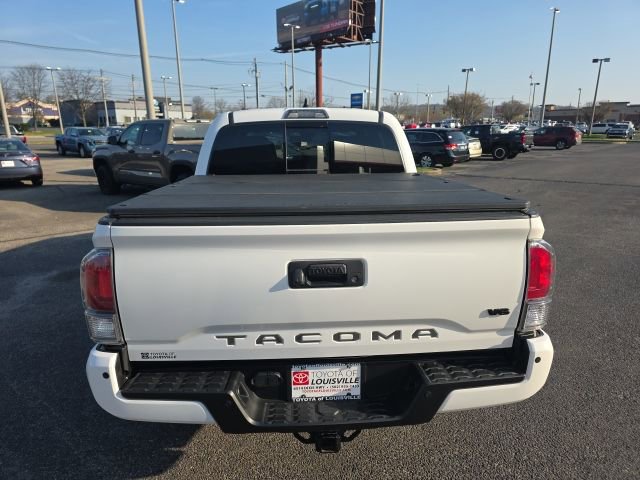 Used 2023 Toyota Tacoma TRD Off-Road w/ Technology Package image 4