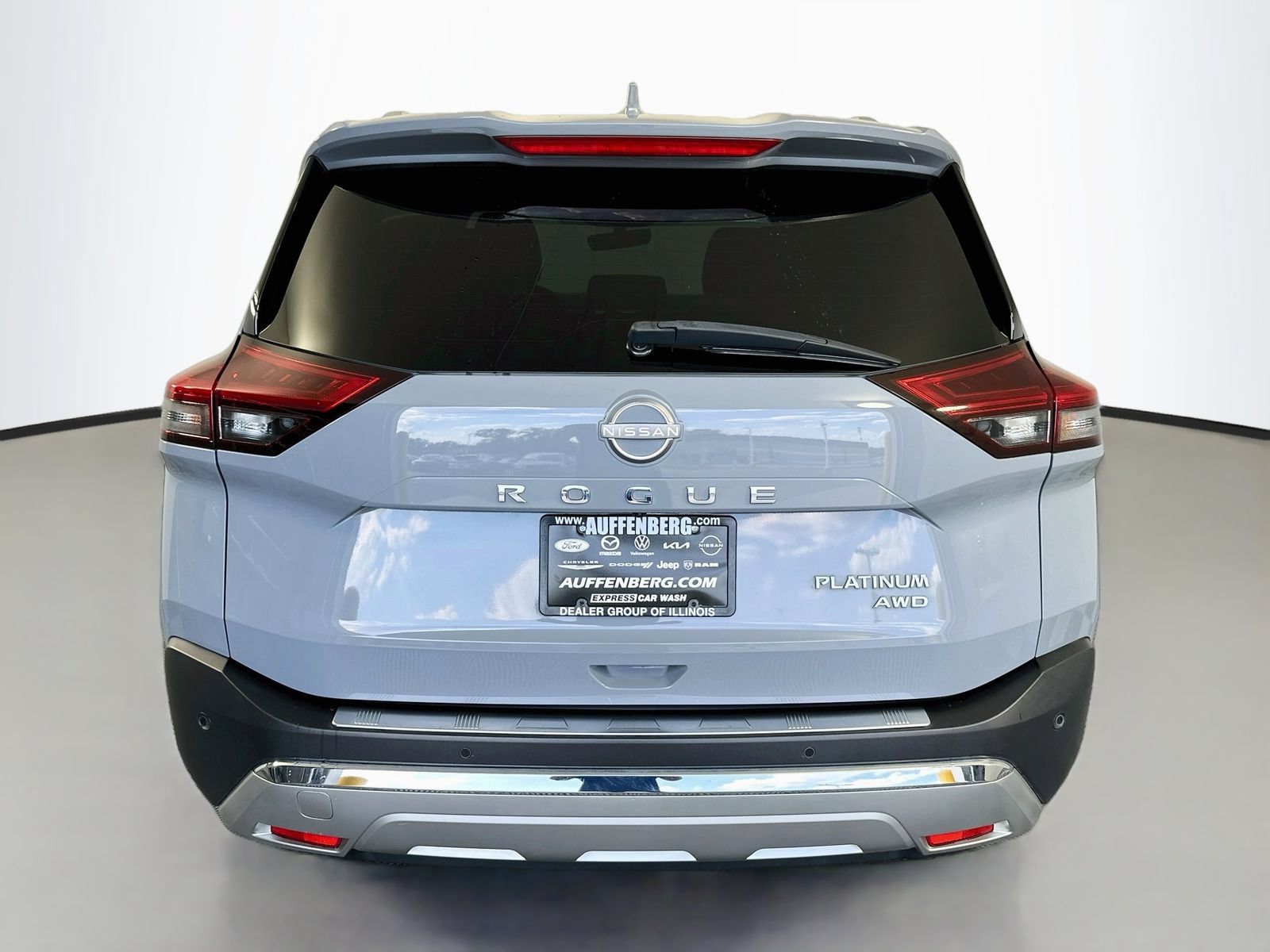 Used 2023 Nissan Rogue Platinum w/ Platinum Premium Package AWD/4WD image 6