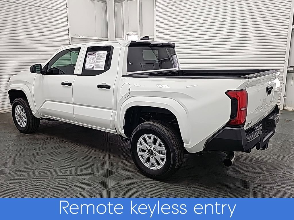Used 2024 Toyota Tacoma SR image 6