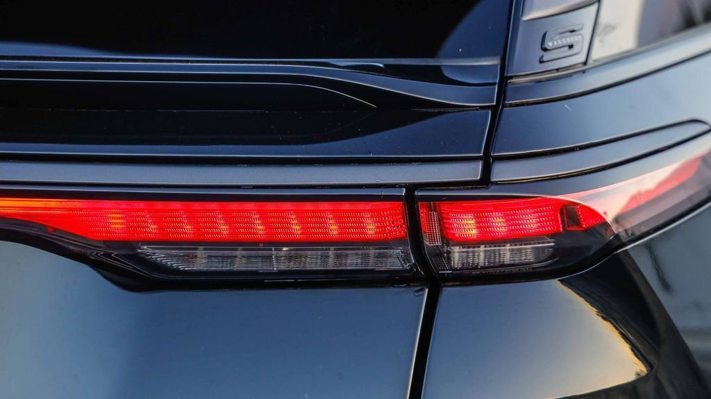 New 2025 Jeep Wagoneer S Launch Edition image 10