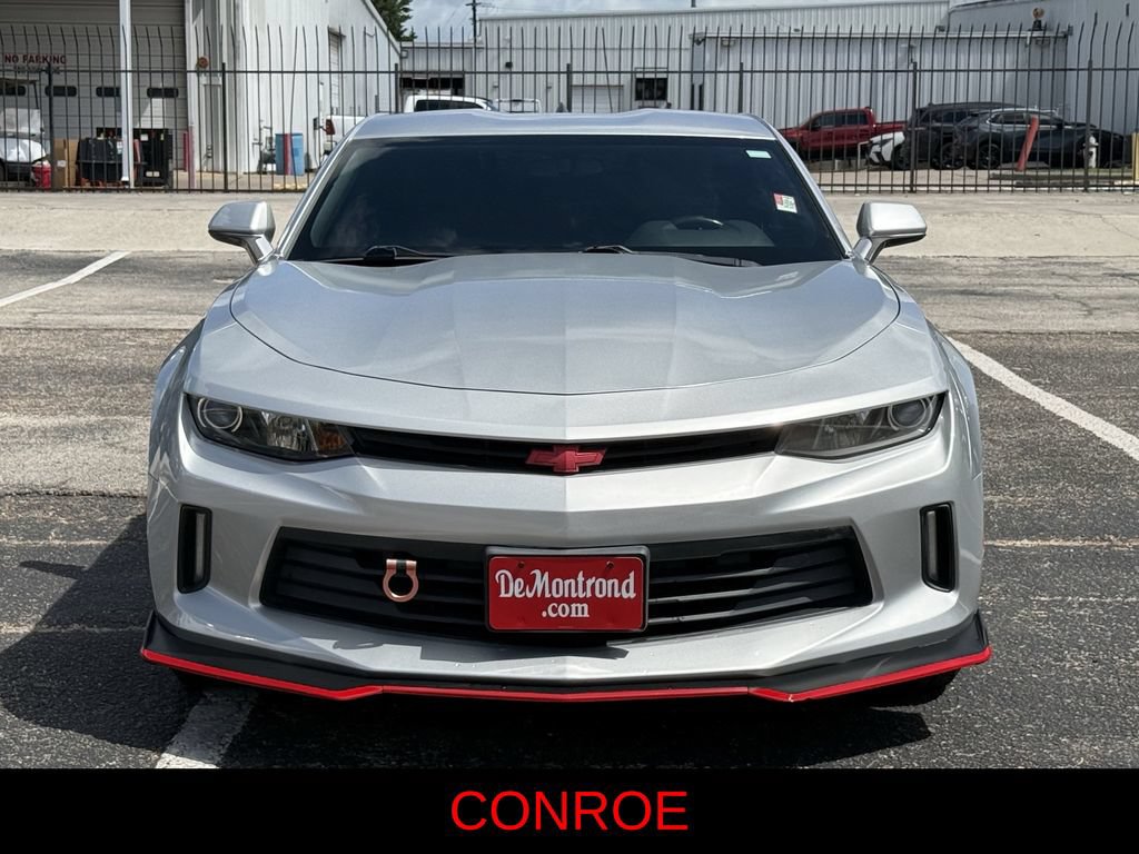 Used 2017 Chevrolet Camaro LT RWD image 3
