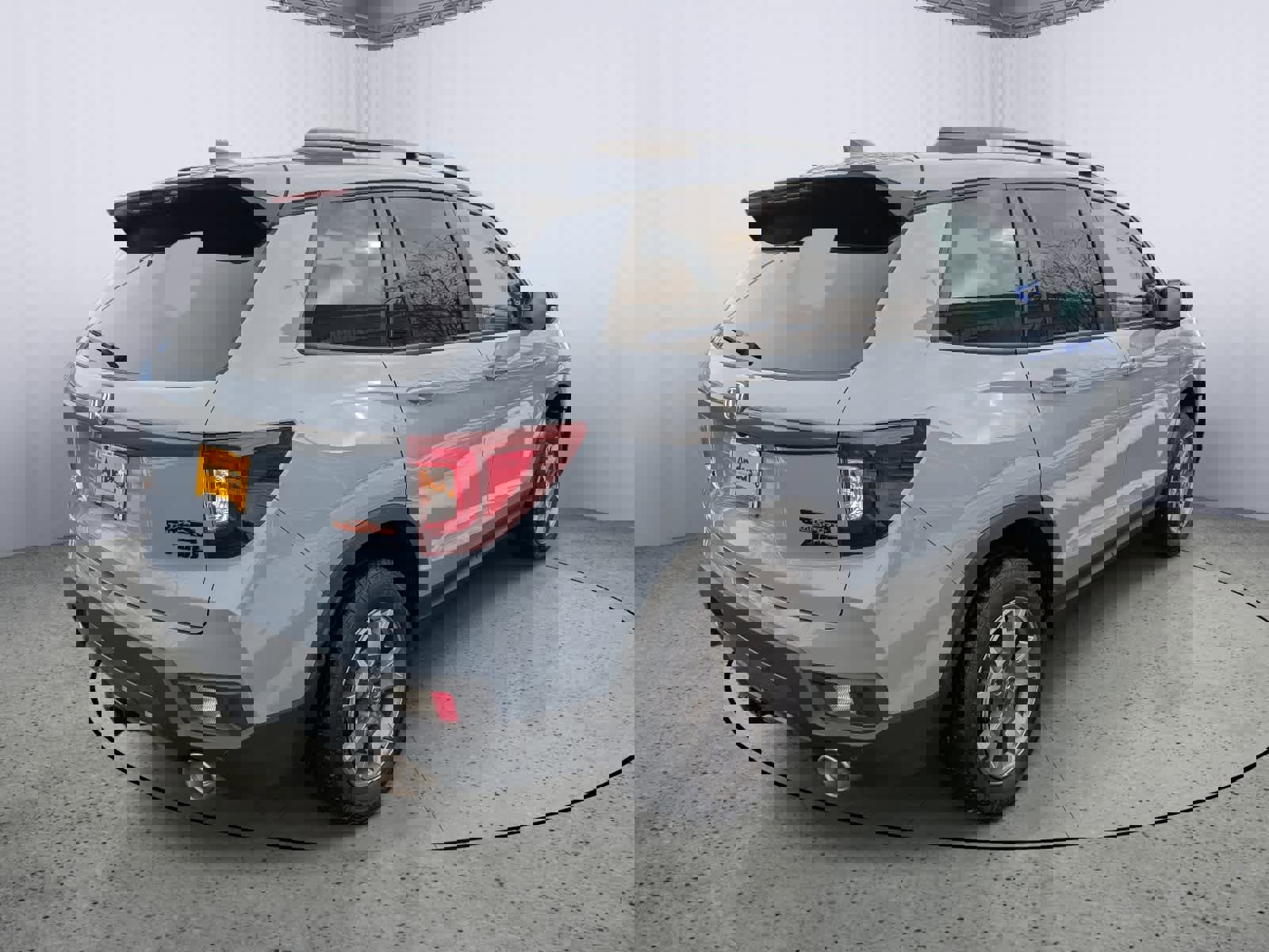 Certified 2022 Honda Passport TrailSport image 3