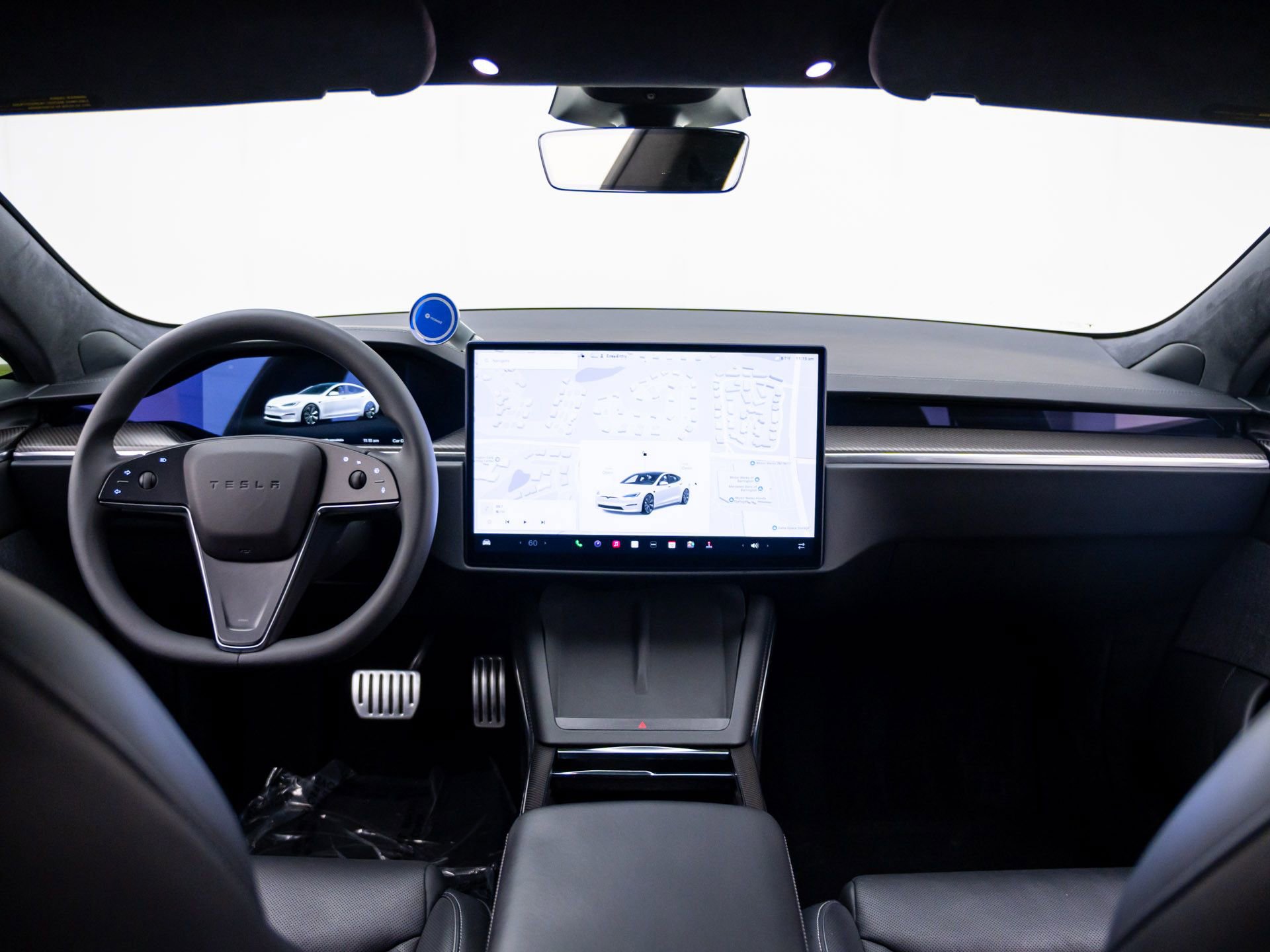 Used 2021 Tesla Model S Plaid image 9