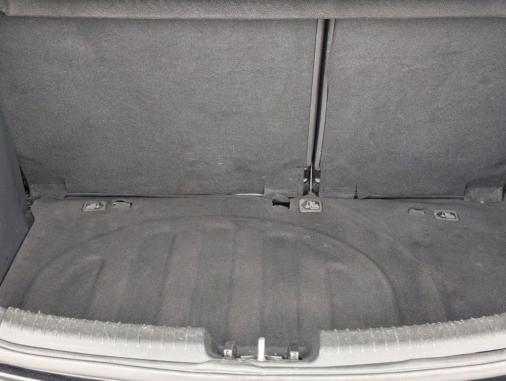 Used 2013 Hyundai Accent SE image 16