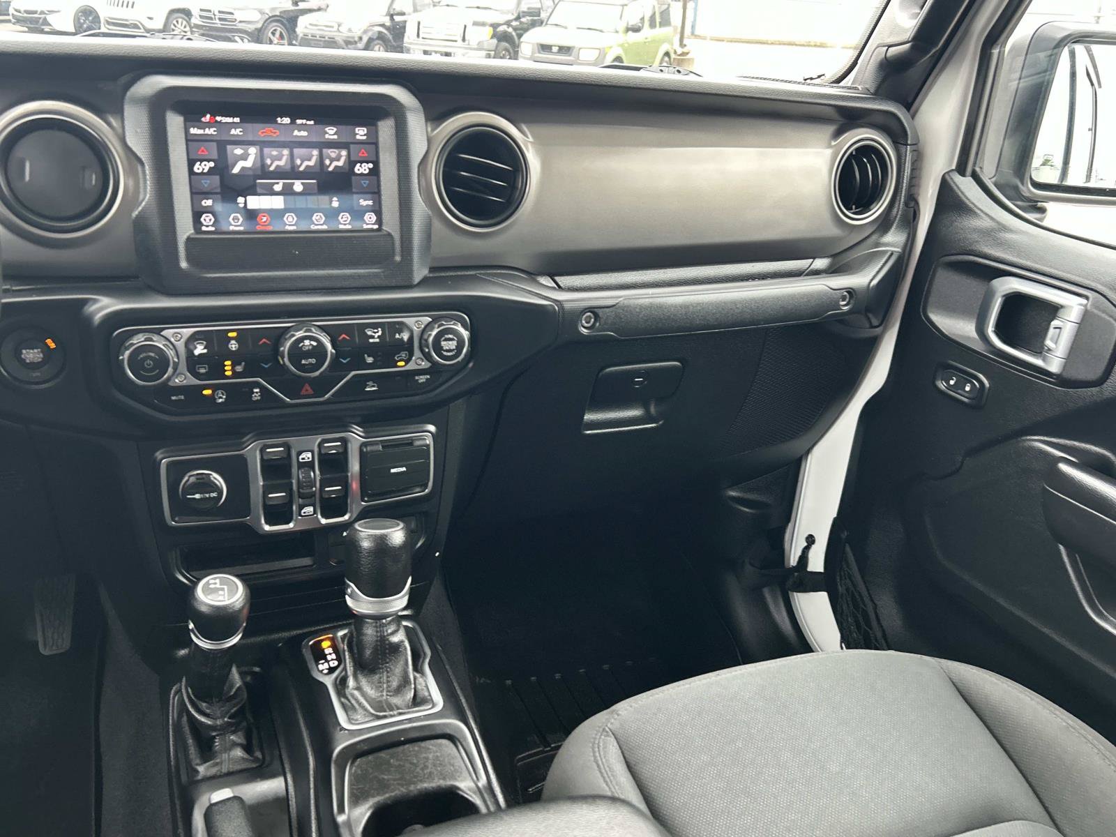 Used 2020 Jeep Gladiator Sport w/ Quick Order Package 24S AWD/4WD image 20