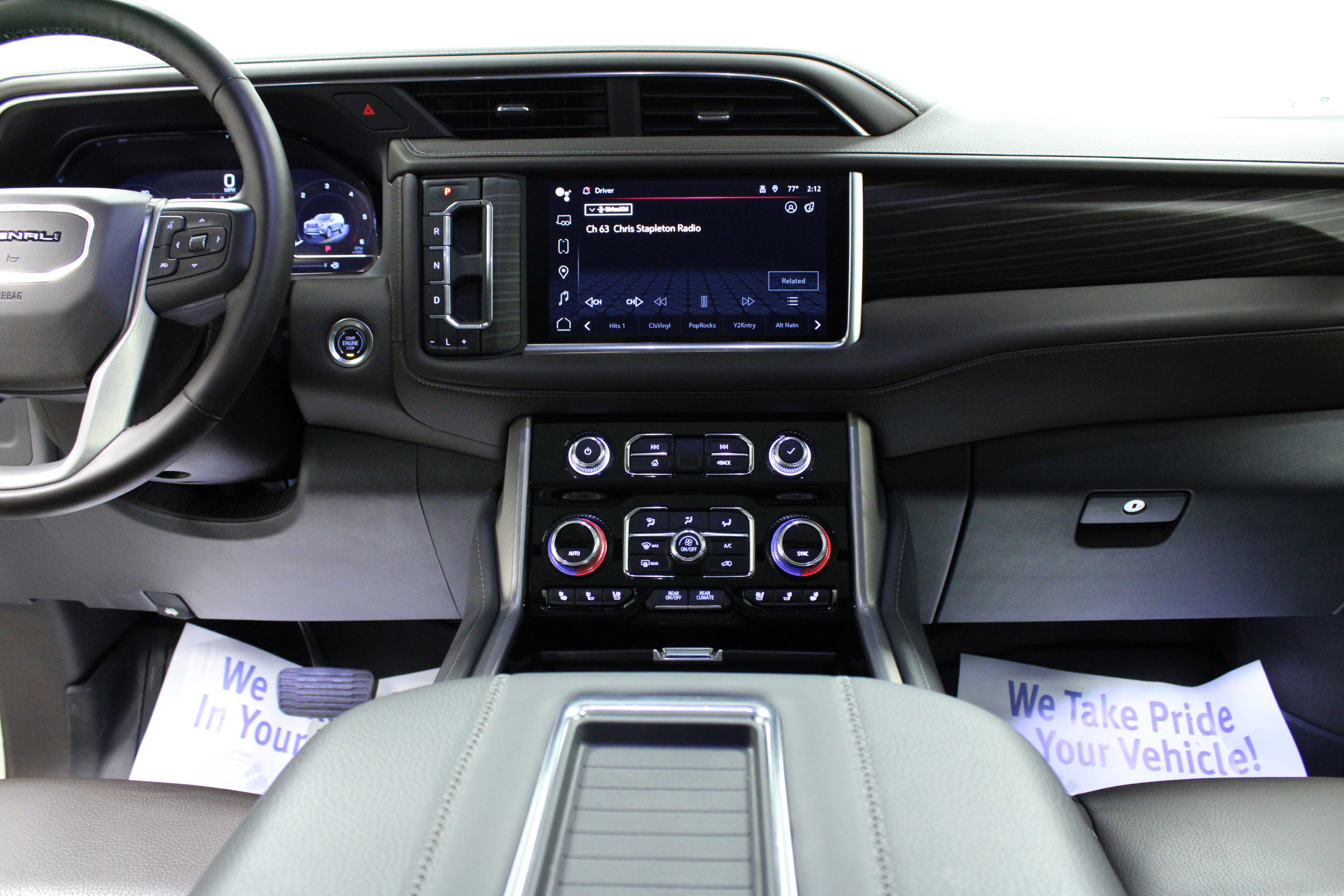 Used 2024 GMC Yukon XL Denali image 19