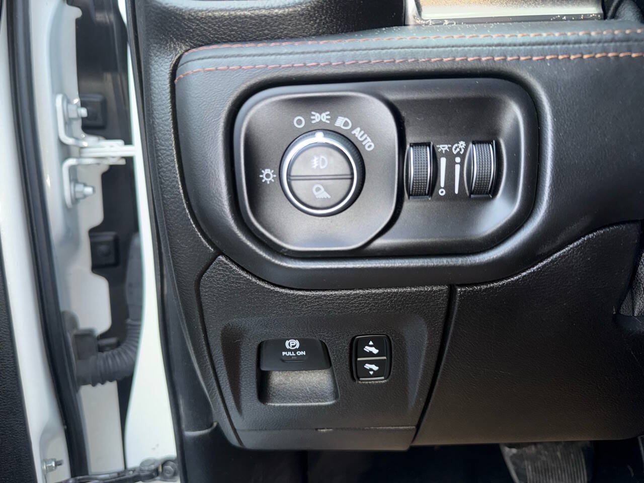 Used 2019 RAM 1500 Laramie Longhorn w/ Bed Utility Group AWD/4WD image 34