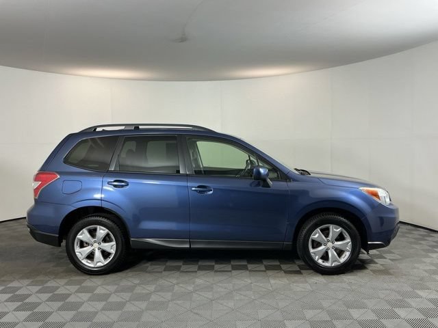 Used 2014 Subaru Forester 2.5i Premium AWD/4WD image 4