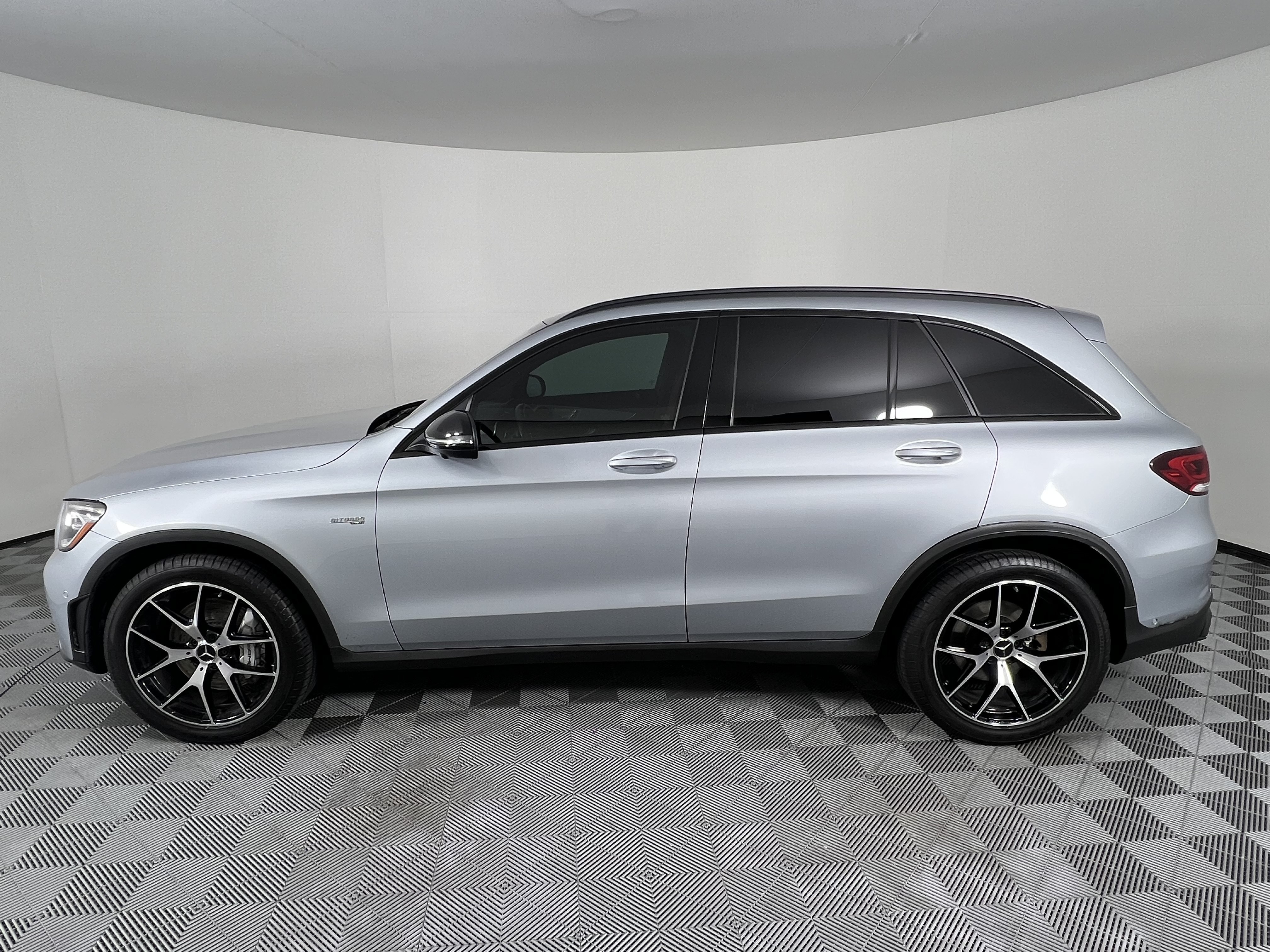Certified 2021 Mercedes-Benz GLC 43 AMG 4MATIC image 9