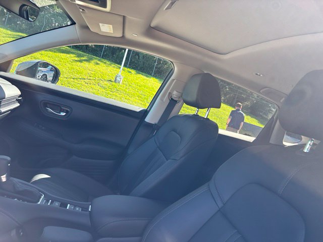 Used 2027 Honda HR-V EX-L image 5