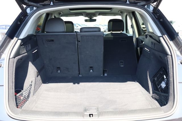 Used 2023 Audi Q5 2.0T Premium w/ Convenience Package image 28