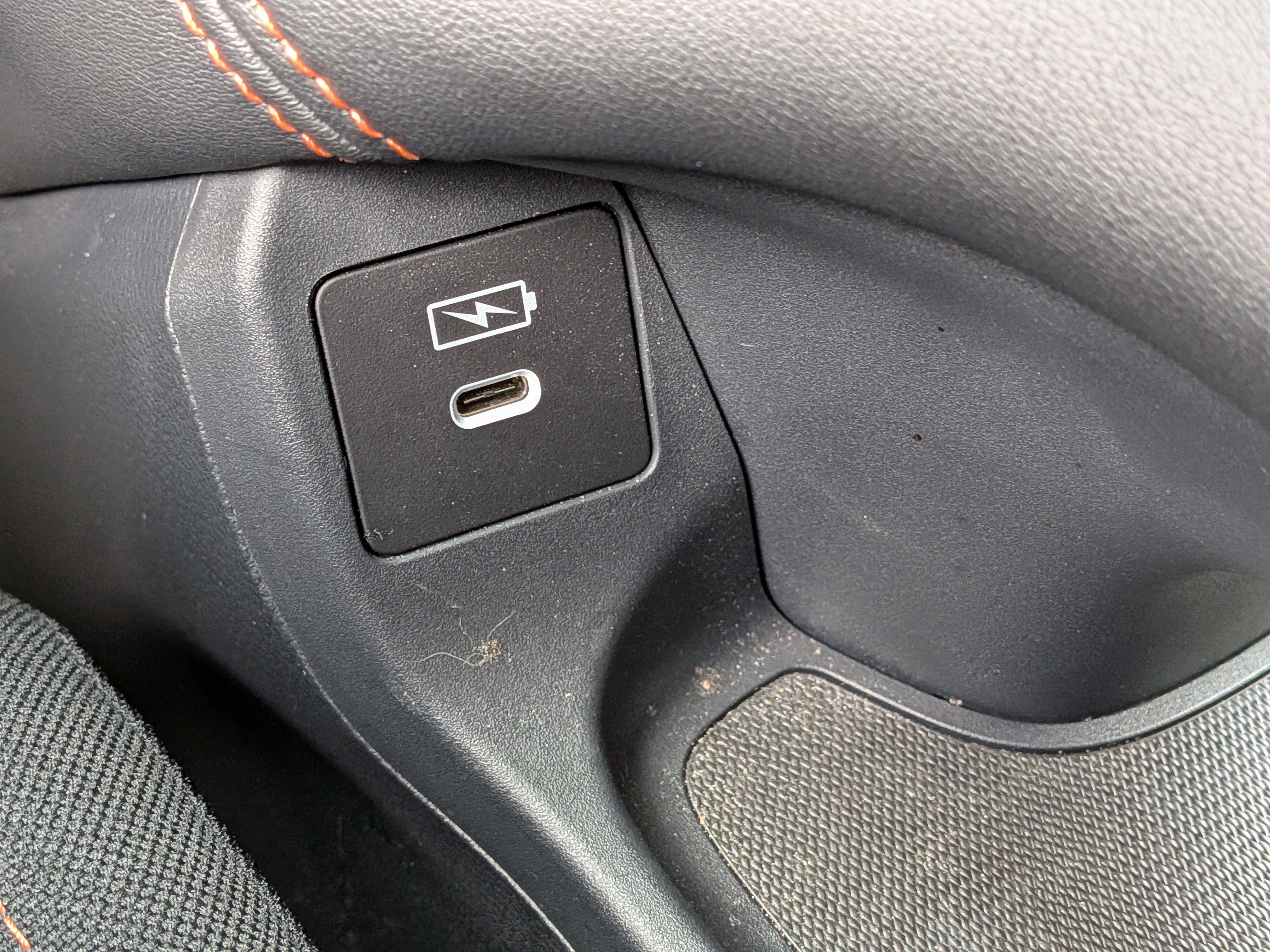 Used 2025 Honda HR-V Sport image 31
