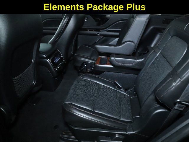 Certified 2023 Lincoln Aviator Reserve w/ Equipment Group 201A image 14