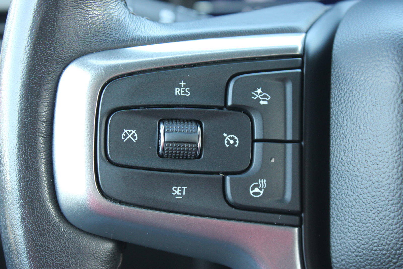 Used 2022 Chevrolet Tahoe Premier w/ Texas Edition AWD/4WD image 19
