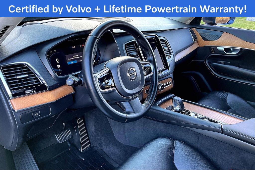 Used 2023 Volvo XC90 B5 Plus w/ Protection Package Premier image 18