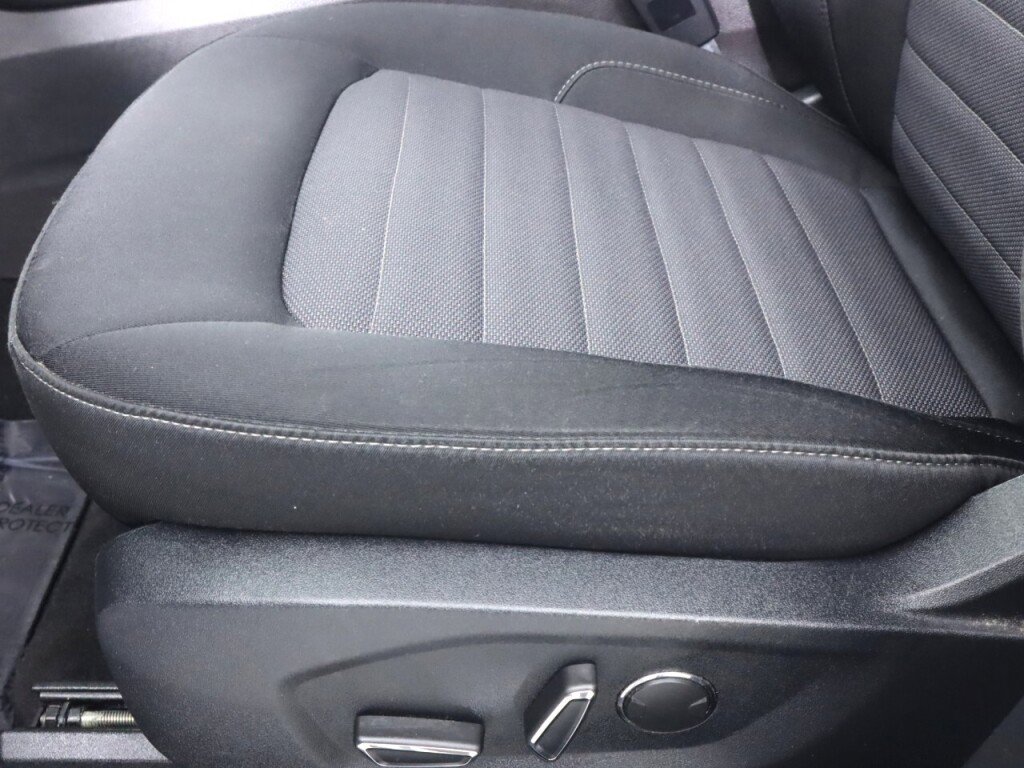 Used 2019 Ford Edge SE w/ SE Fleet Driver's Package FWD image 29