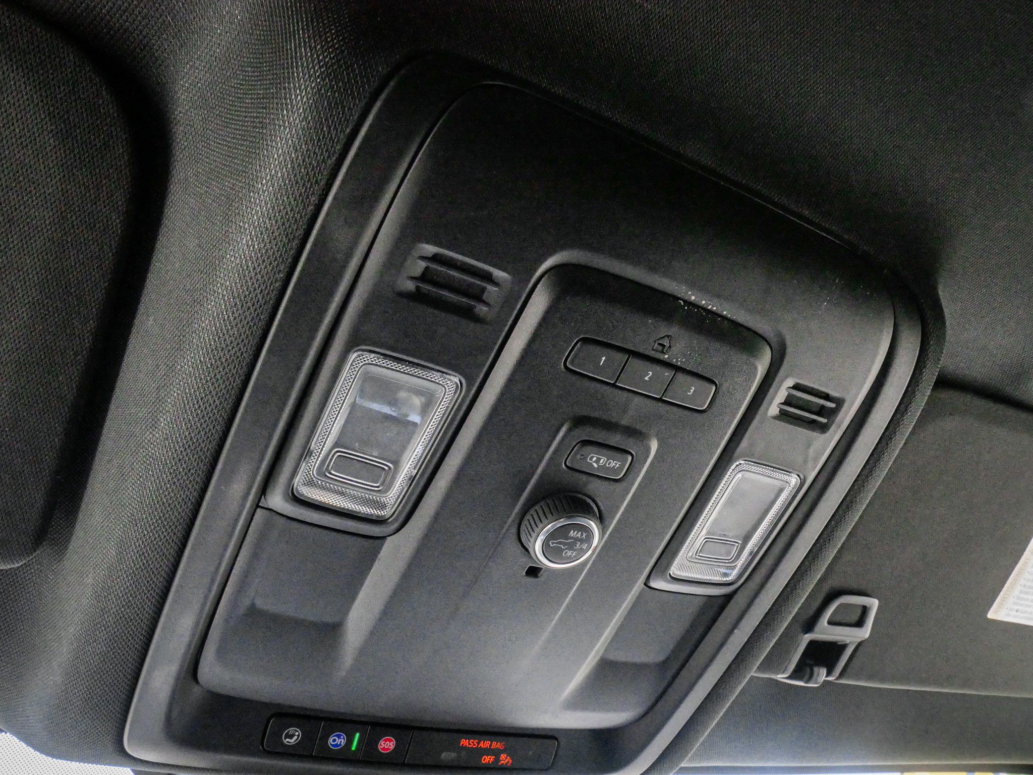 Used 2024 Chevrolet Suburban RST RWD image 27