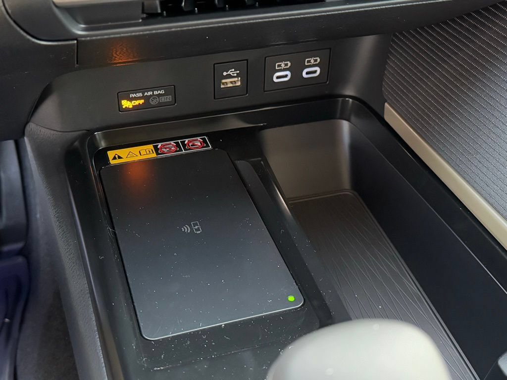 New 2026 Toyota Camry SE w/ Convenience Package FWD image 17