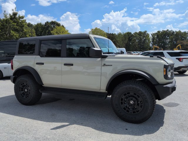 New 2026 Ford Bronco Big Bend AWD/4WD image 2