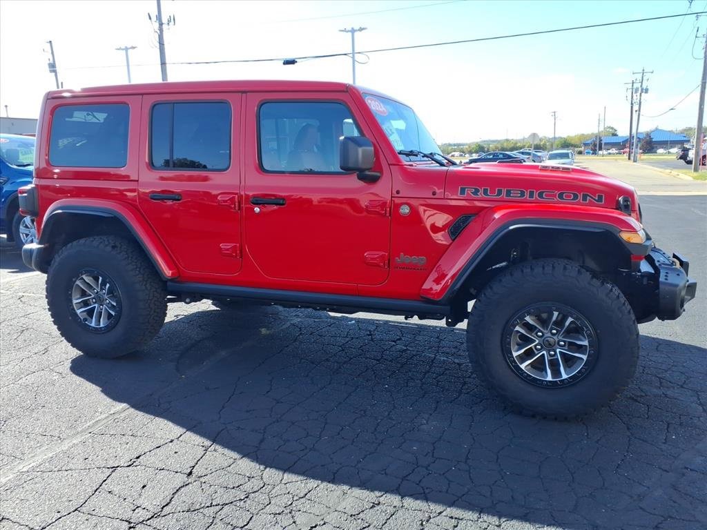 Used 2024 Jeep Wrangler Unlimited Rubicon 392 image 2