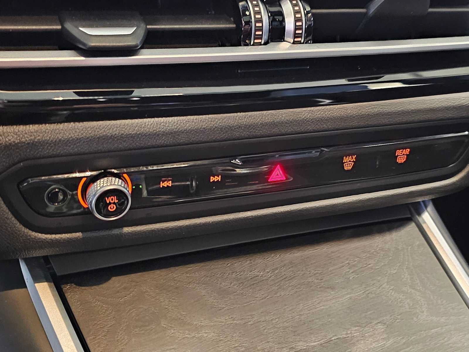 Certified 2023 BMW i4 eDrive35 RWD image 17