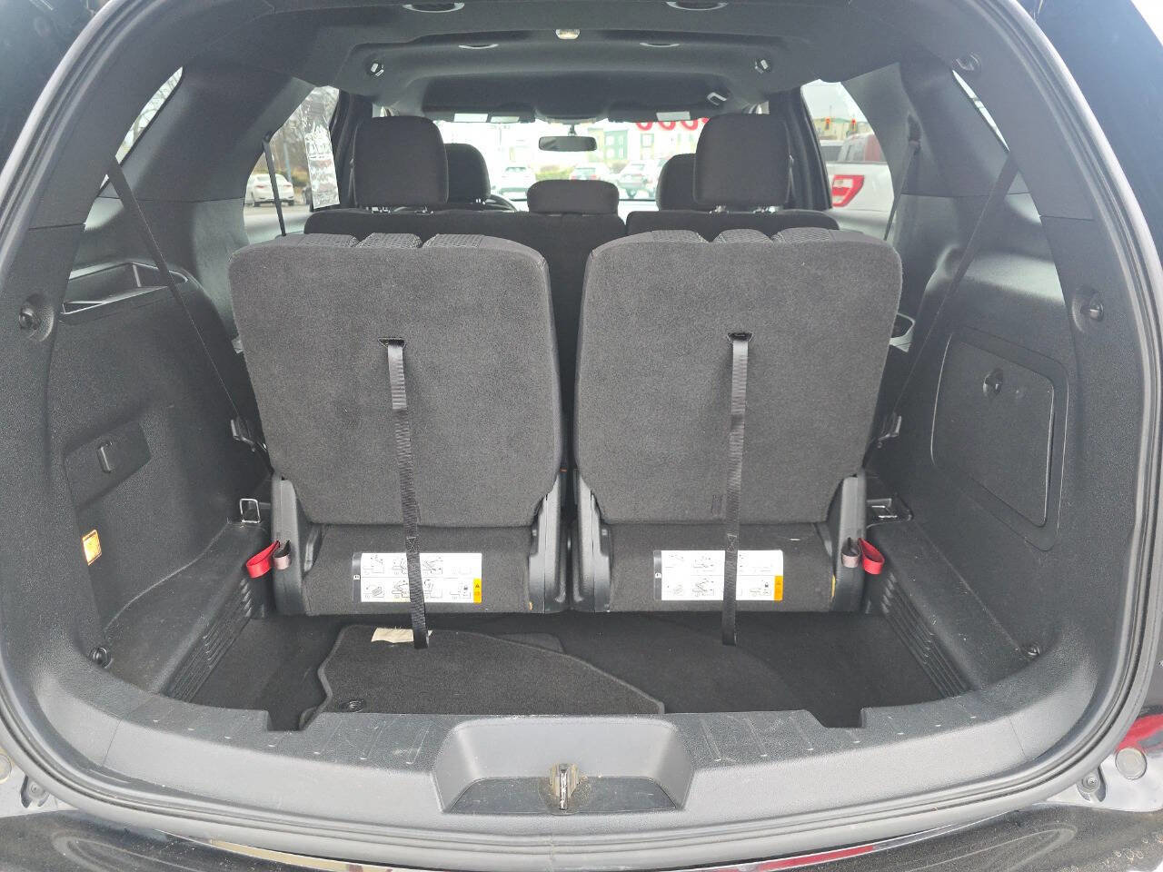 Used 2017 Ford Explorer XLT w/ Equipment Group 201A image 25