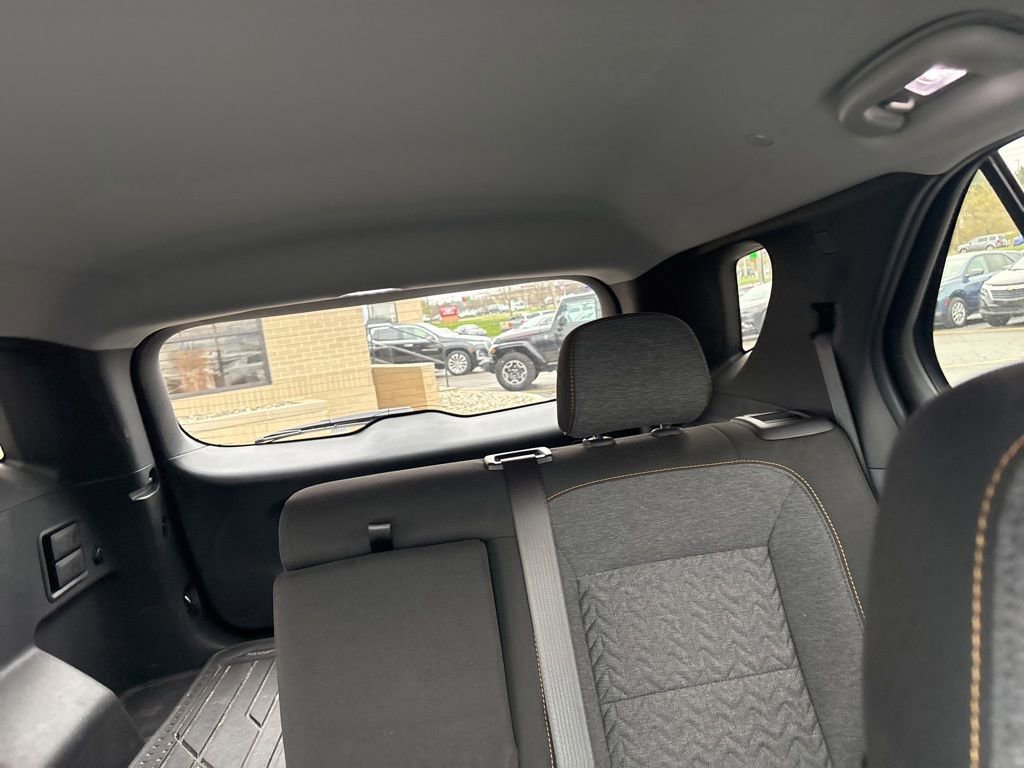 Used 2024 Chevrolet Equinox LT AWD/4WD image 10