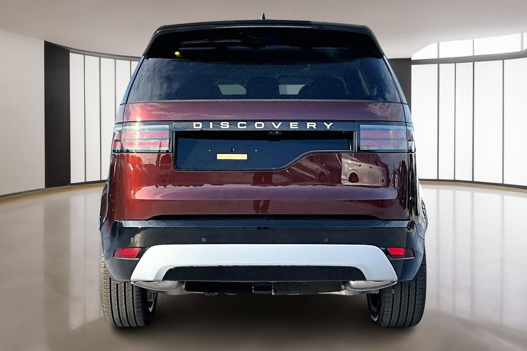New 2026 Land Rover Discovery Limited Edition image 4