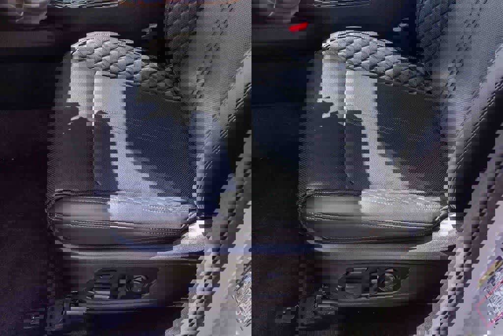 Certified 2023 Kia Sorento SX image 20