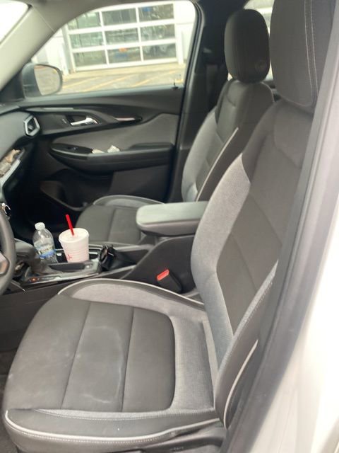 Used 2023 Chevrolet TrailBlazer LS image 7