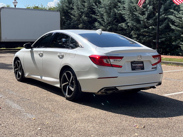 Used 2018 Honda Accord Sport image 23