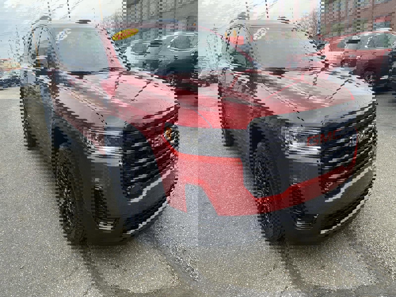 Used 2023 GMC Acadia SLE w/ Driver Convenience Package AWD/4WD image 14