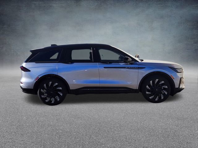 New 2026 Lincoln Nautilus Reserve w/ Jet Appearance Package image 8