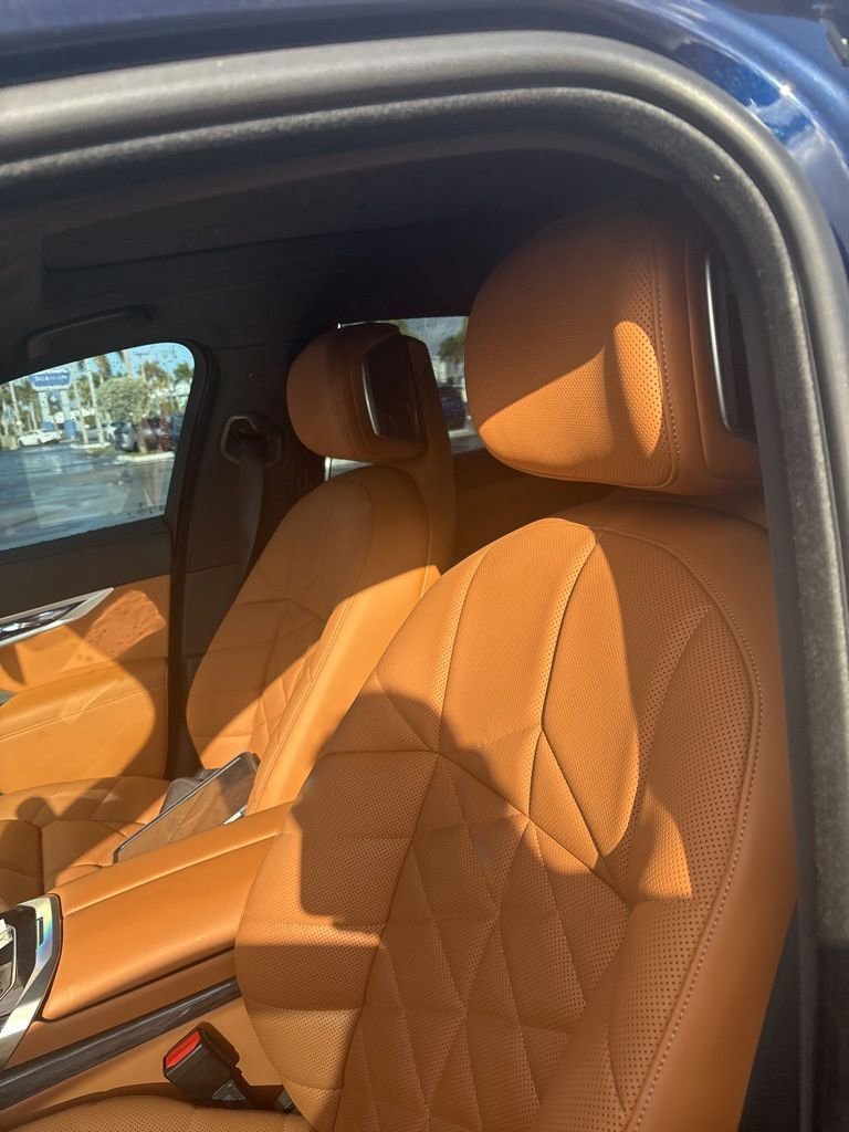 Used 2023 BMW 740i 740i image 5