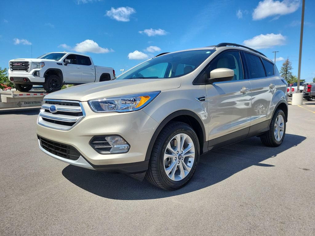 Certified 2018 Ford Escape SE AWD/4WD image 2