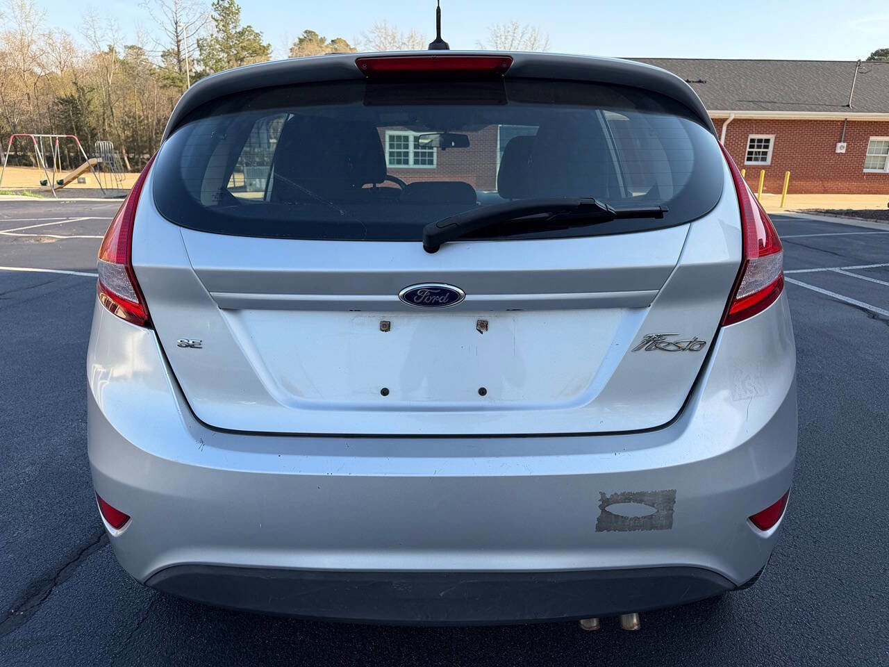 Used 2013 Ford Fiesta SE image 6