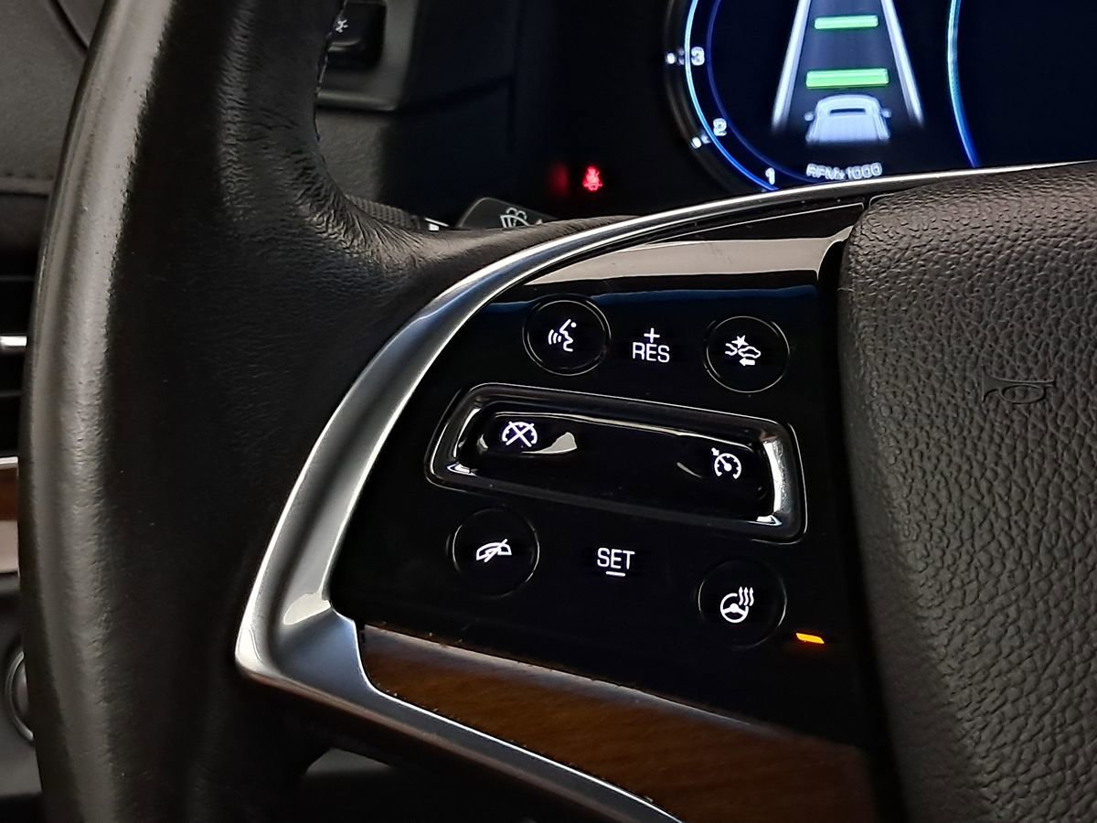 Used 2020 Cadillac Escalade ESV Luxury AWD/4WD image 11