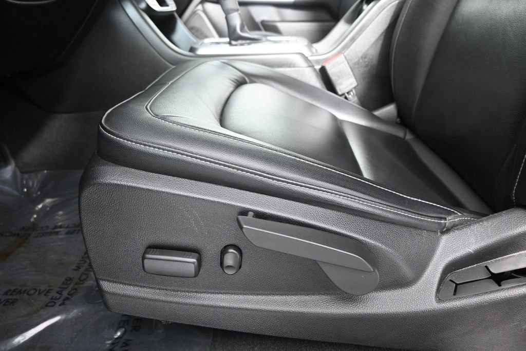 Used 2021 Chevrolet Colorado LT w/ Safety Package image 21