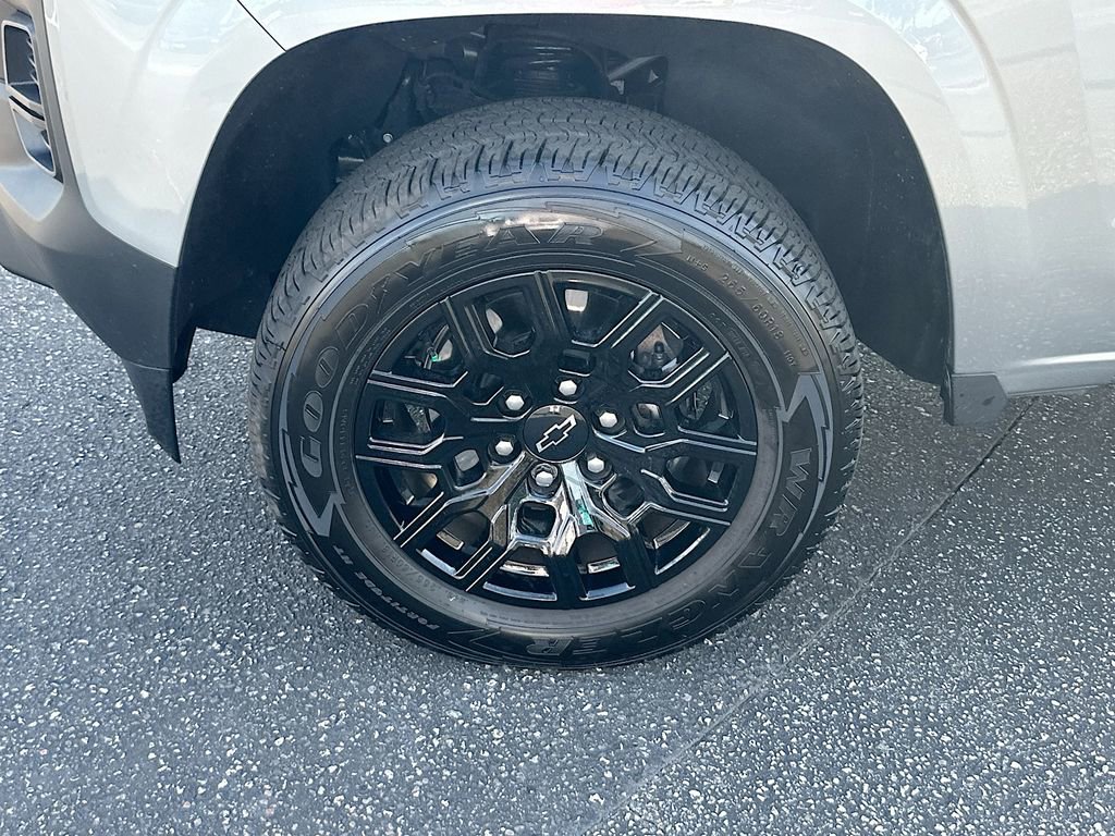 Certified 2025 Chevrolet Colorado W/T w/ WT Custom Package image 29