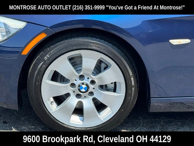 Used 2011 BMW 335i Convertible image 36