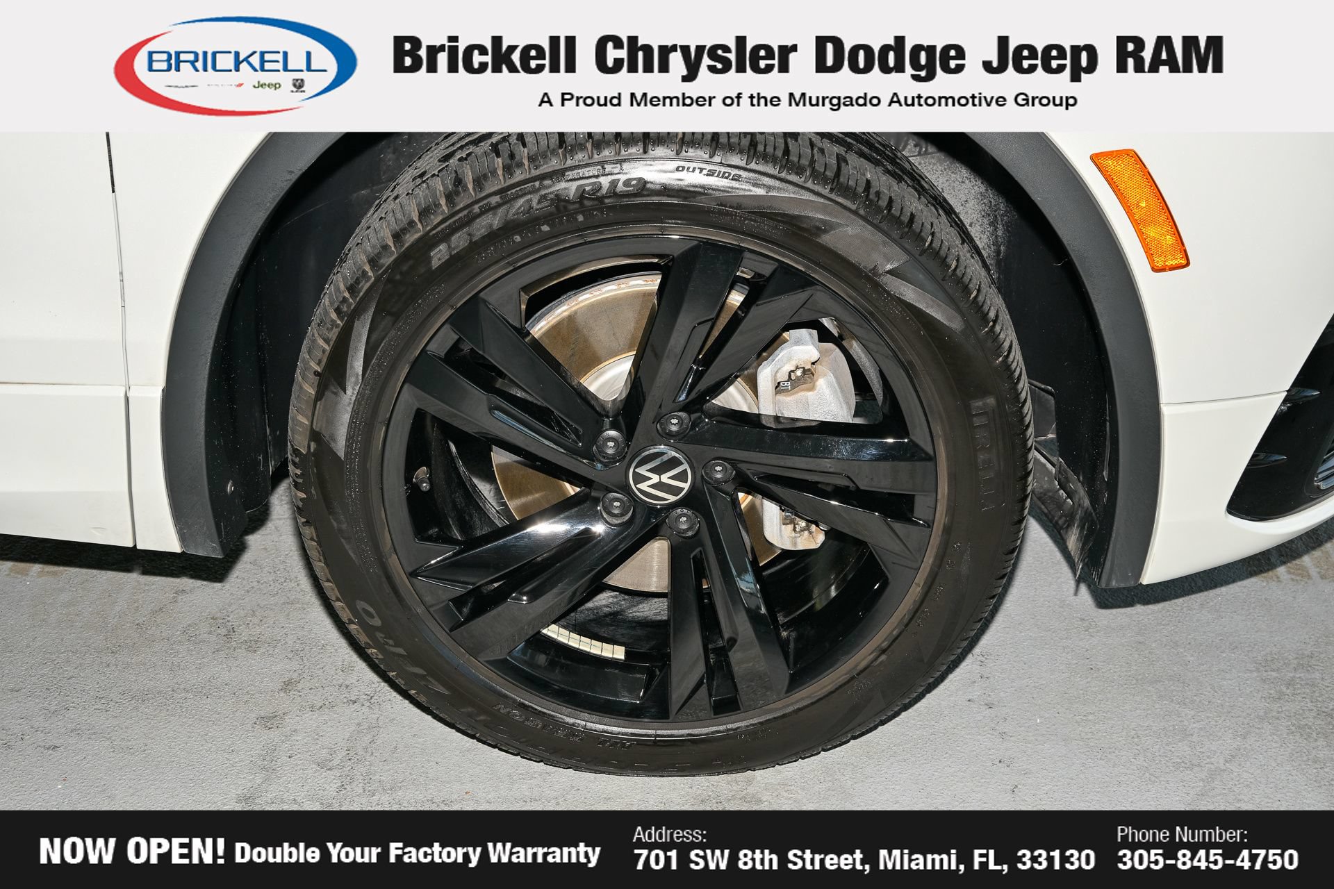 Used 2024 Volkswagen Tiguan SE R-Line FWD image 39