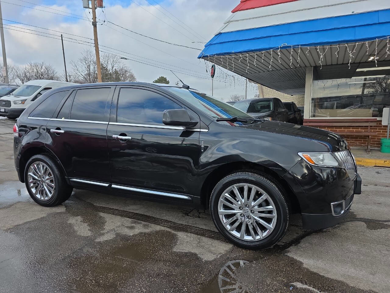 Used 2011 Lincoln MKX AWD w/ 102A Rapid Spec Order Code image 6