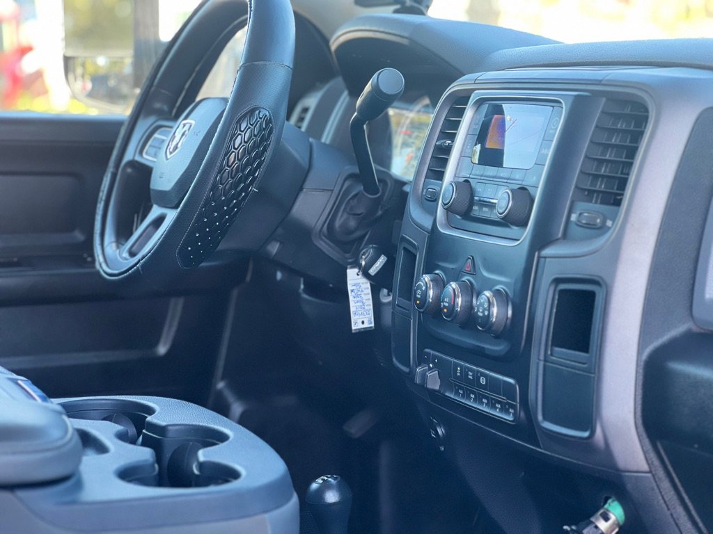 Used 2014 RAM 3500 Tradesman w/ Chrome Appearance Group image 19